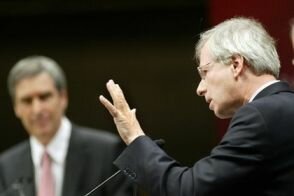 Канада ввела дополнительные санкции против России Канада ввела дополнительные санкции против России